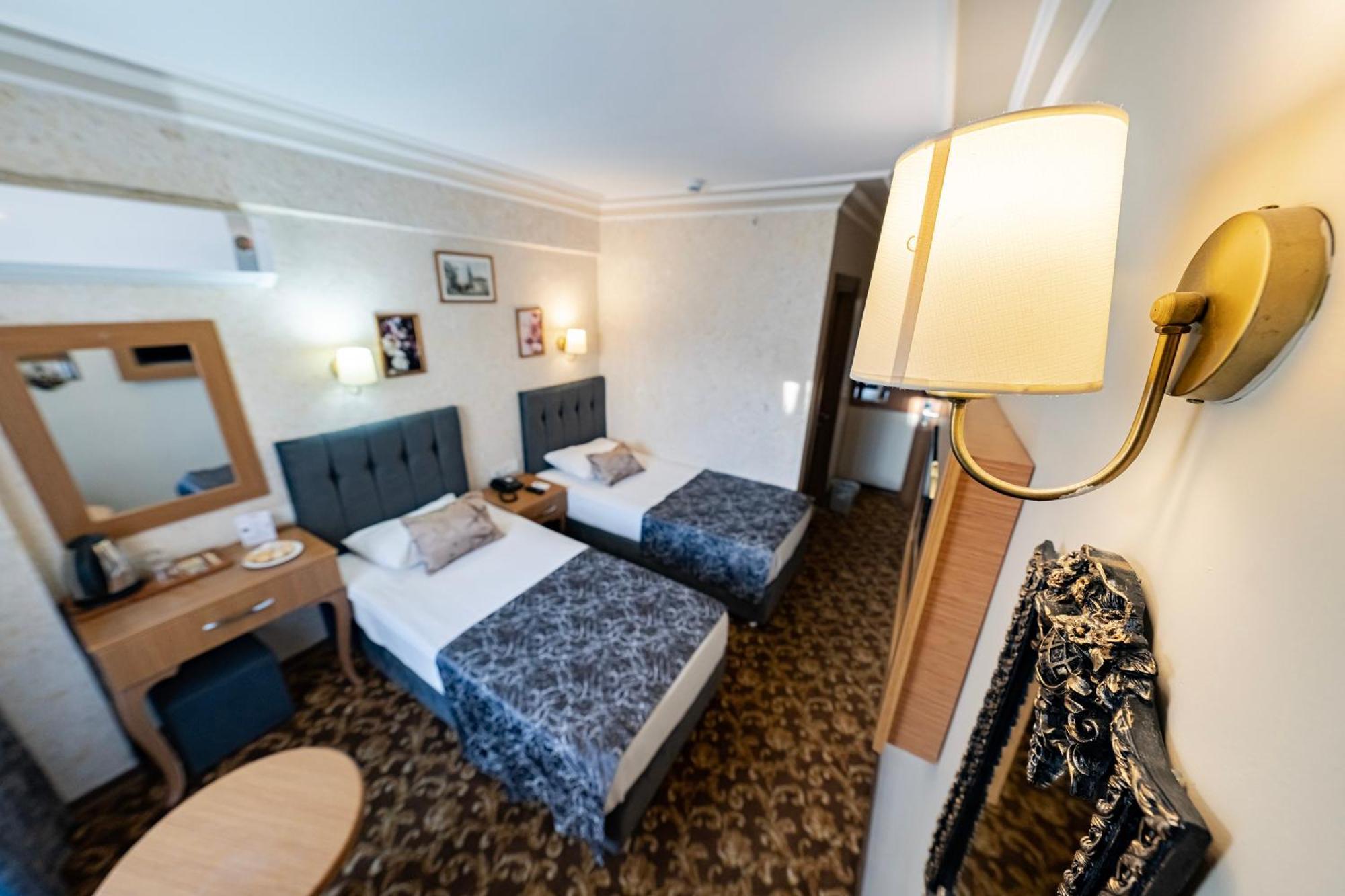 Hamit Hotel Kizilay Ankara Esterno foto