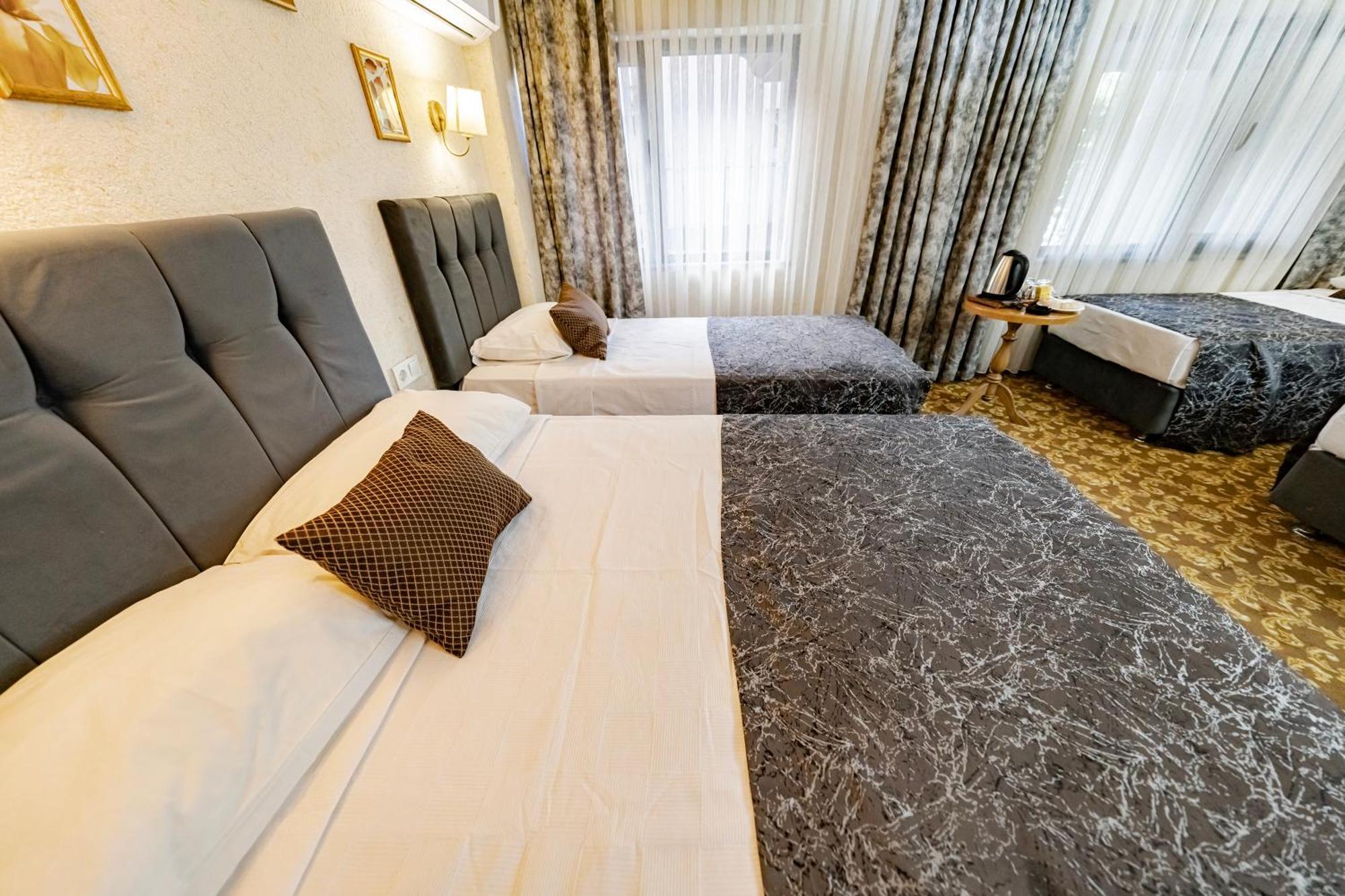 Hamit Hotel Kizilay Ankara Esterno foto
