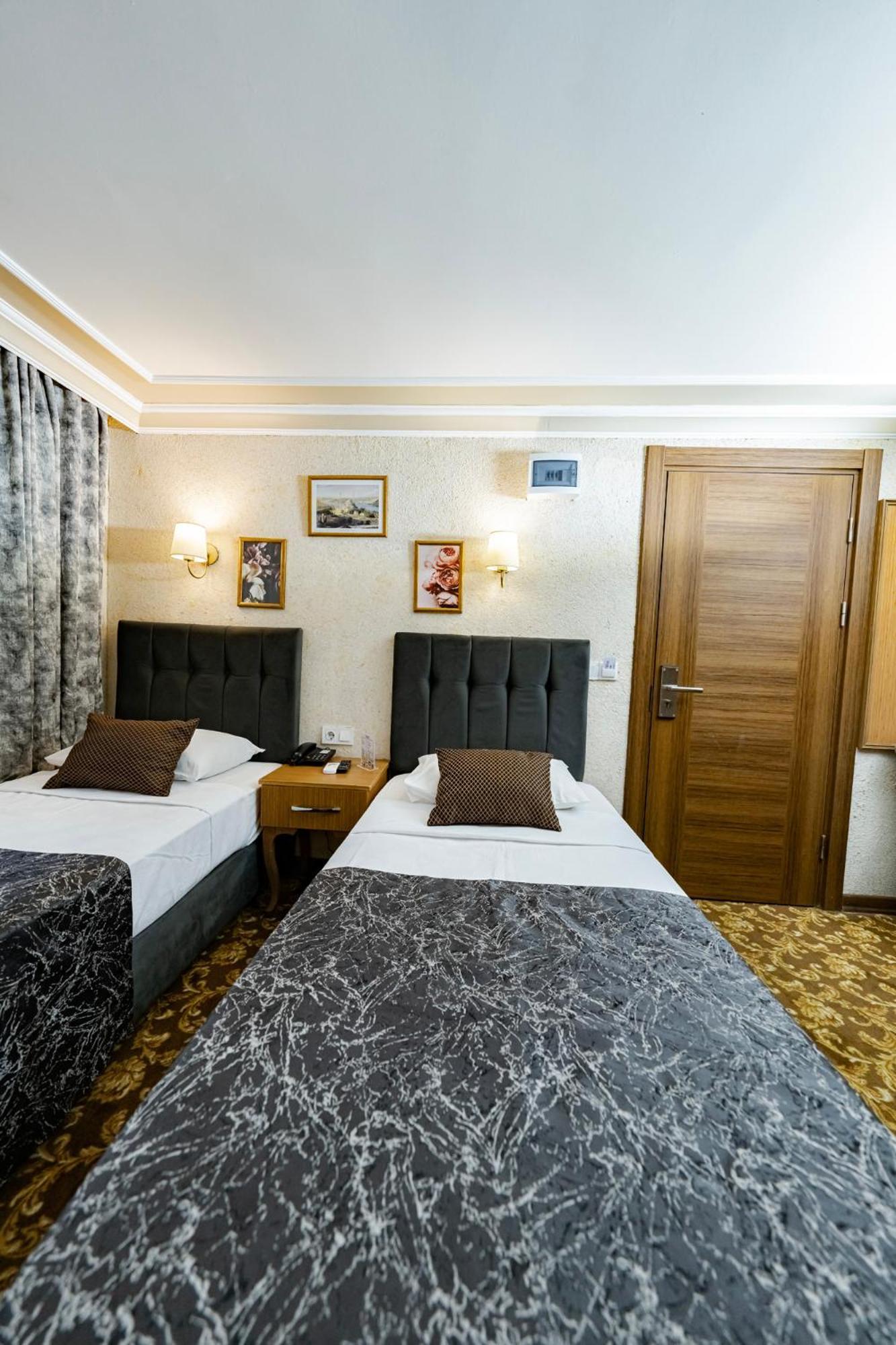Hamit Hotel Kizilay Ankara Esterno foto